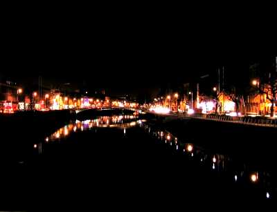 The River Liffey at night, from O'Connell Bridge