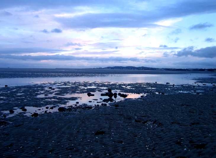 Sandymount Strand, looking towards Sandycove