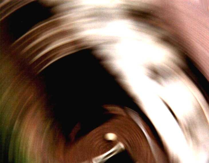 Experimental photography. Painting with light using a twisting camera