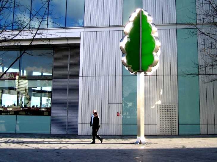 Tree sculpture, South Bank, London