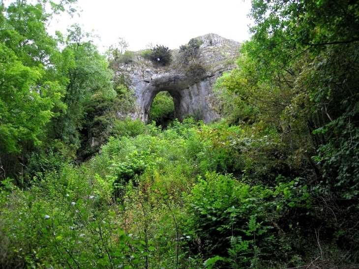 Rock formation in Dovedale, The Peak District