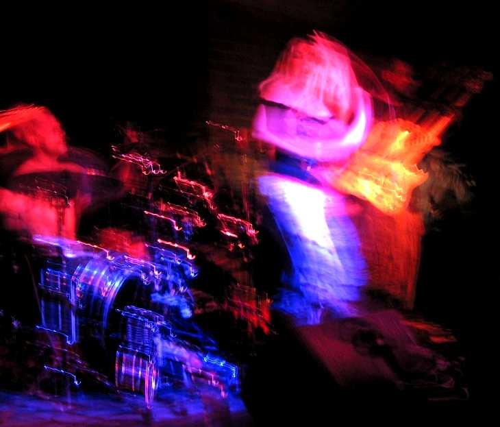 On The Rocks Studio, London. Kenelis gig