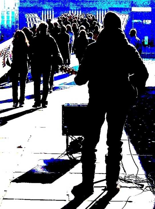 Busker at The Millennium Bridge