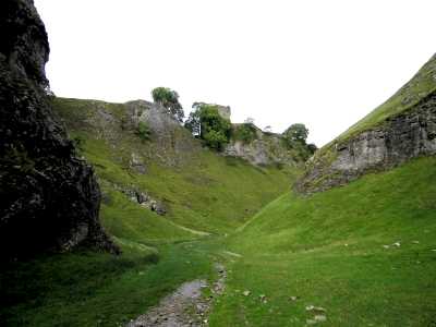 Peveril Castle and Cave Dale, Castleton