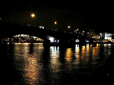 River Thames, London at night